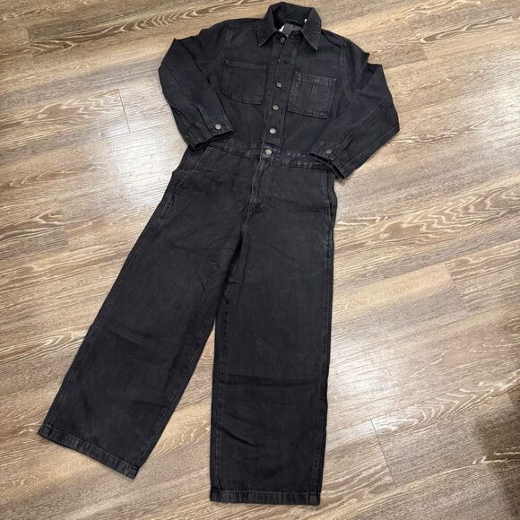 Levi's iconic jumpsuit - NWT SZ XS- black/charcoal - Picture 3 of 8